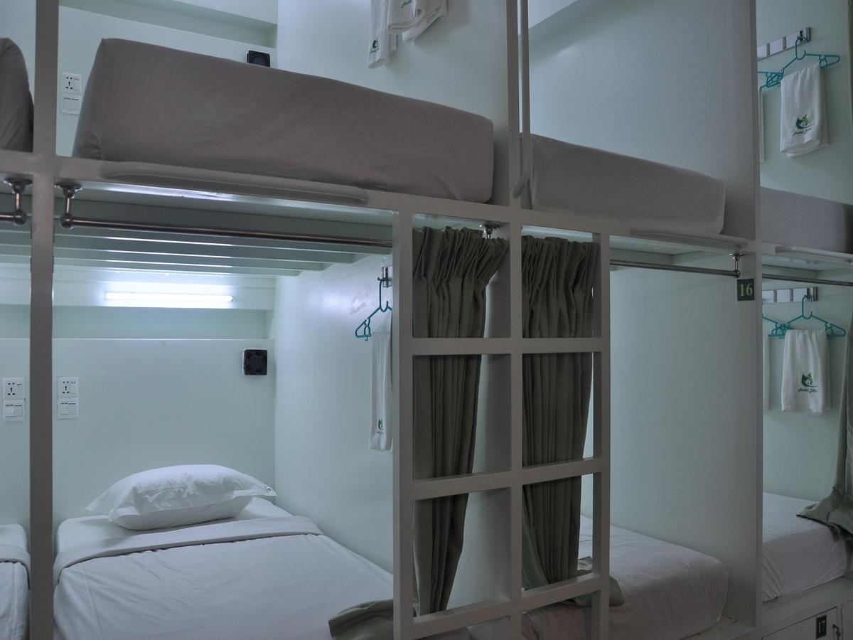 Hostel Latha Yangon Dış mekan fotoğraf